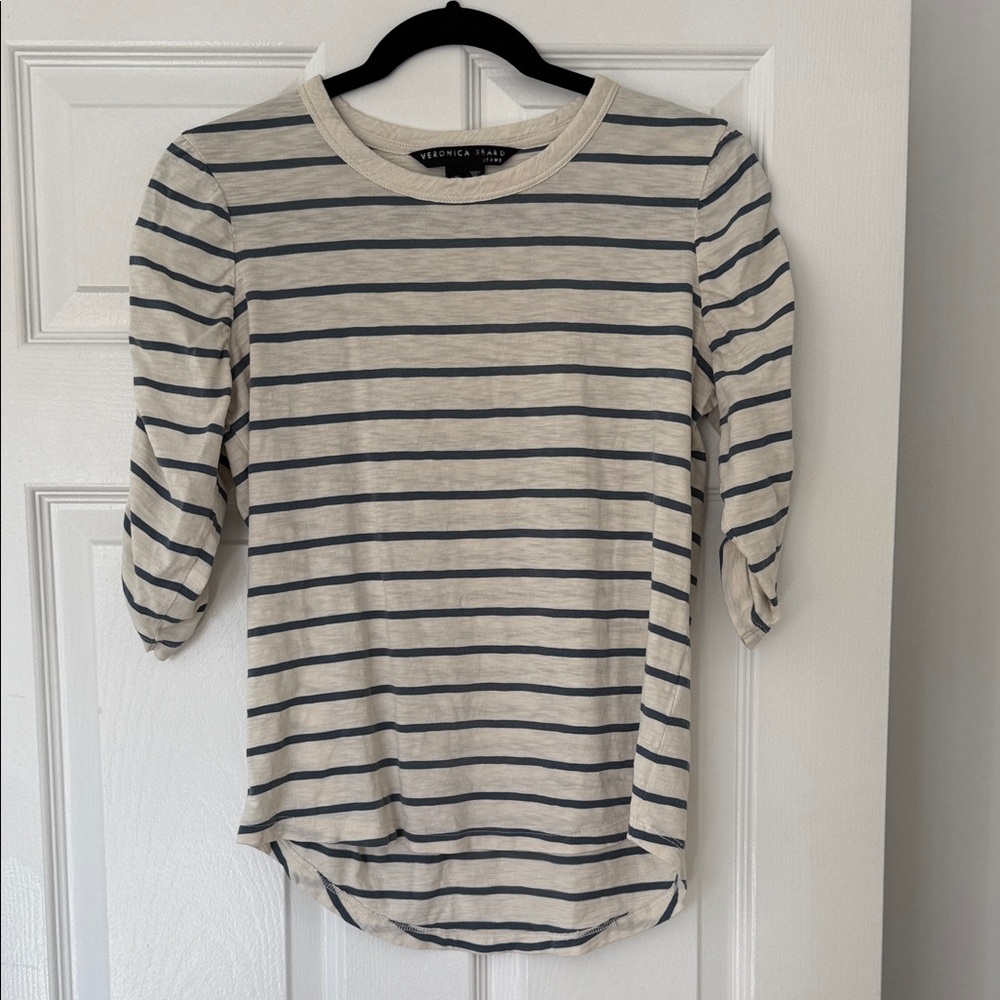 Veronica Beard Waldorf Puff Sleeve Shirt - Cream with Light Blue Stripes